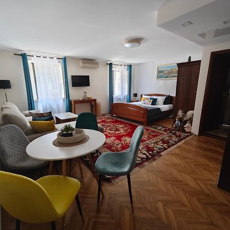 Beatrix Suites Budva Exterior foto