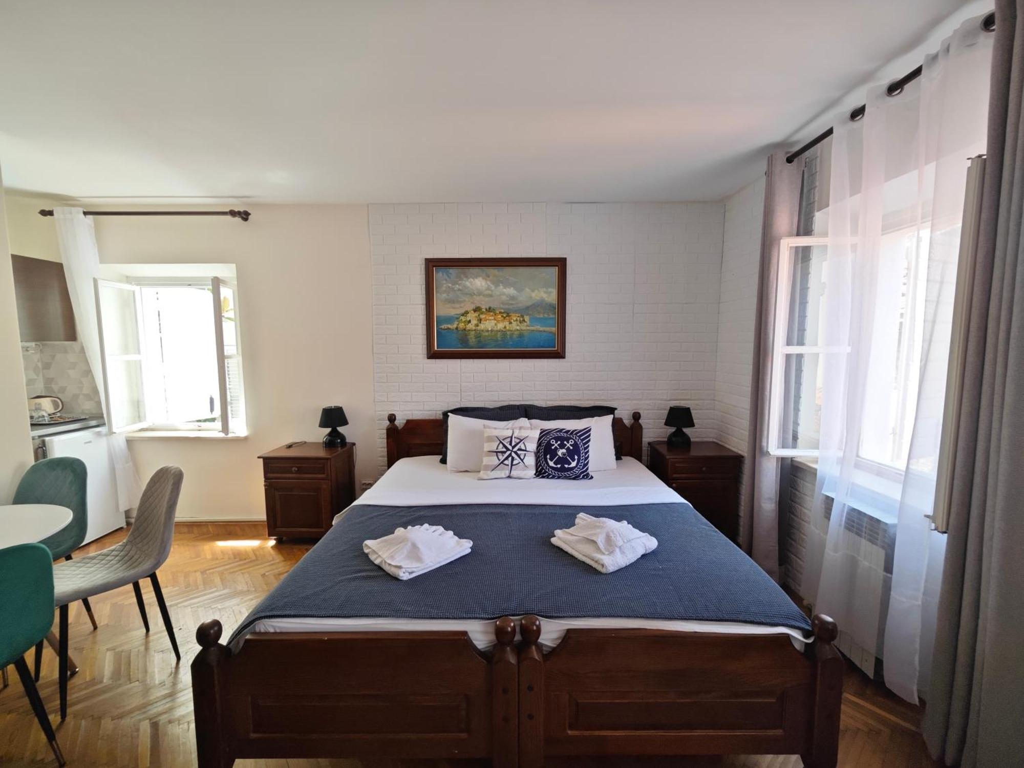 Beatrix Suites Budva Exterior foto
