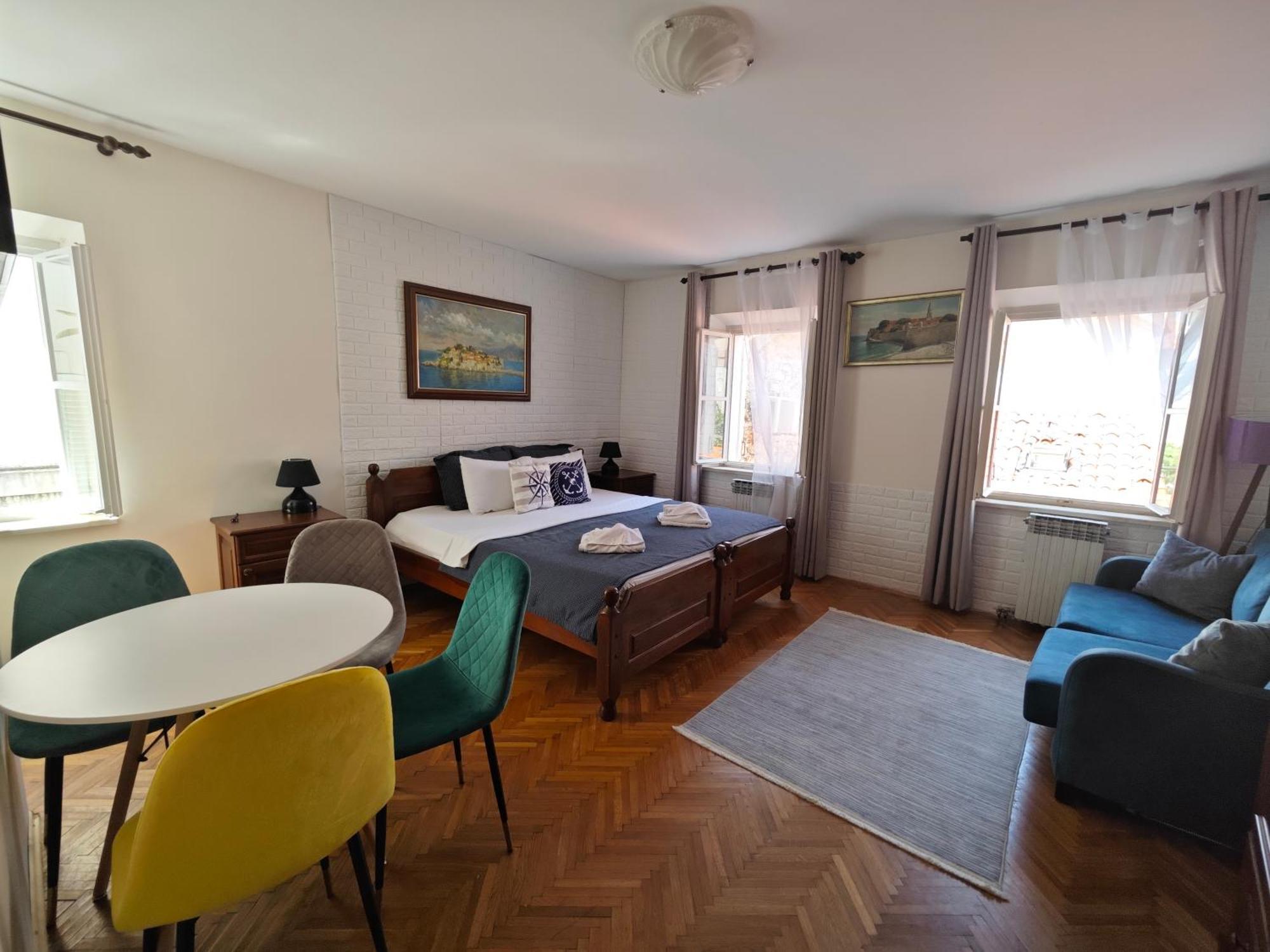 Beatrix Suites Budva Exterior foto