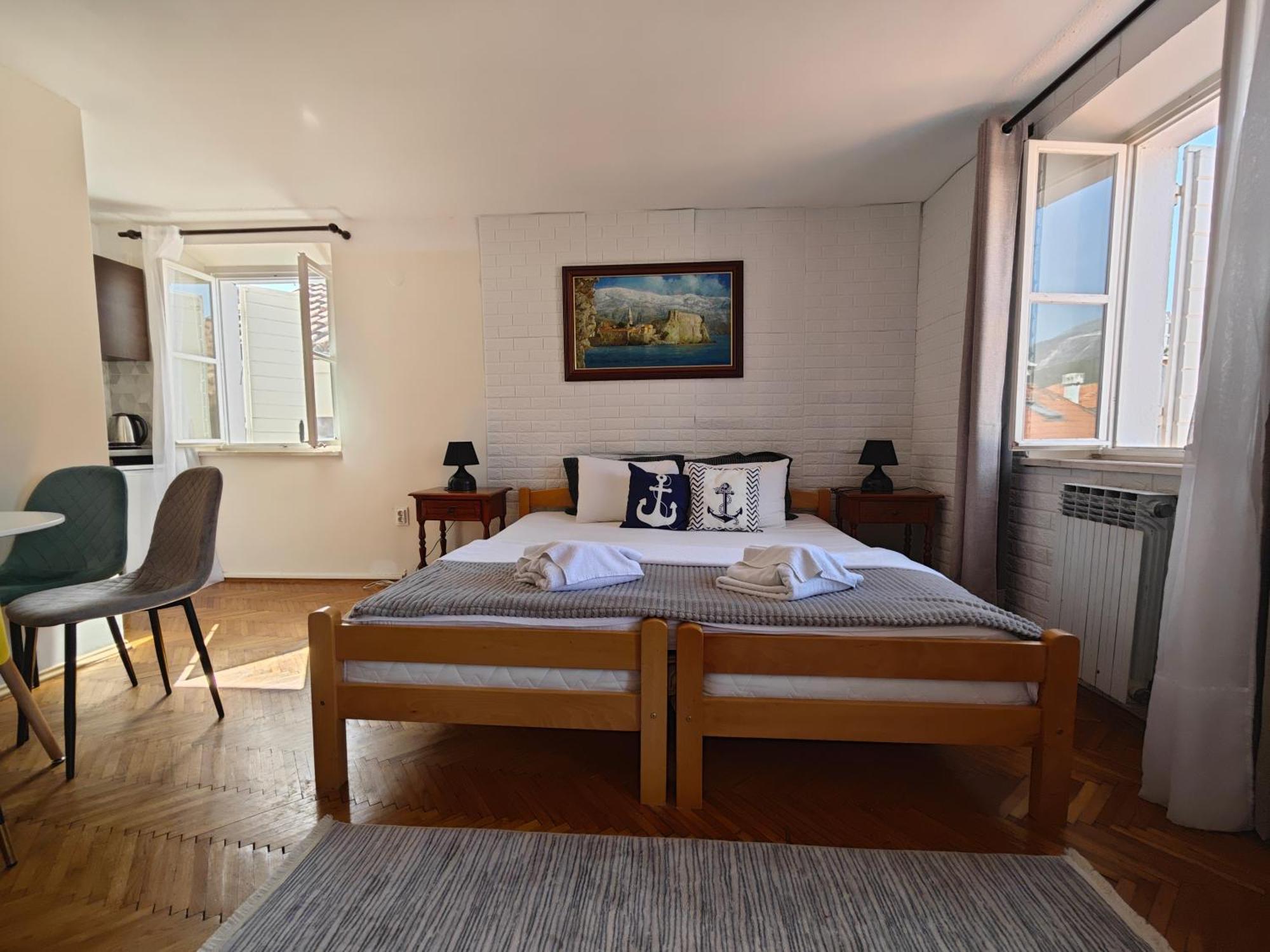 Beatrix Suites Budva Exterior foto