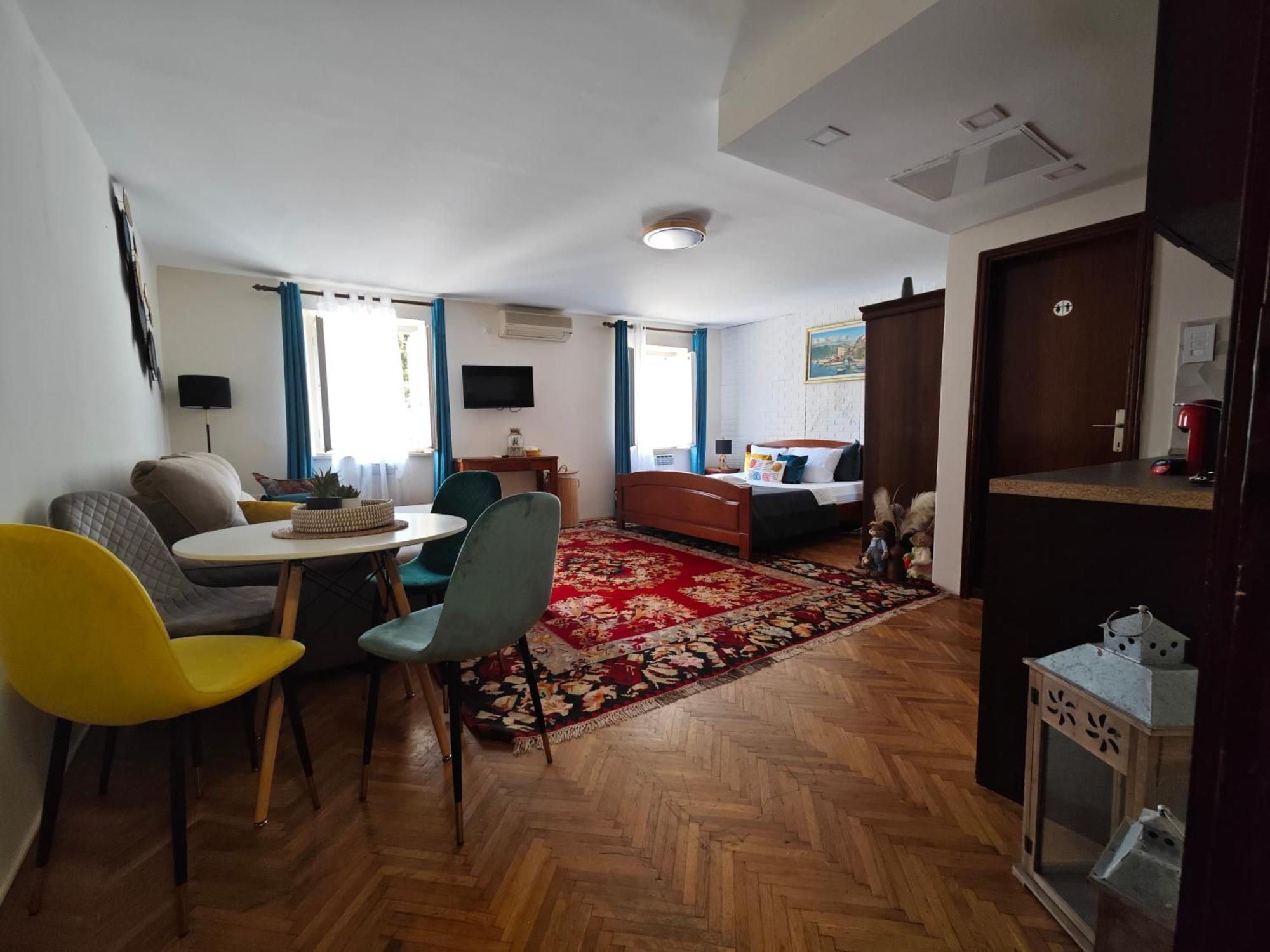 Beatrix Suites Budva Exterior foto