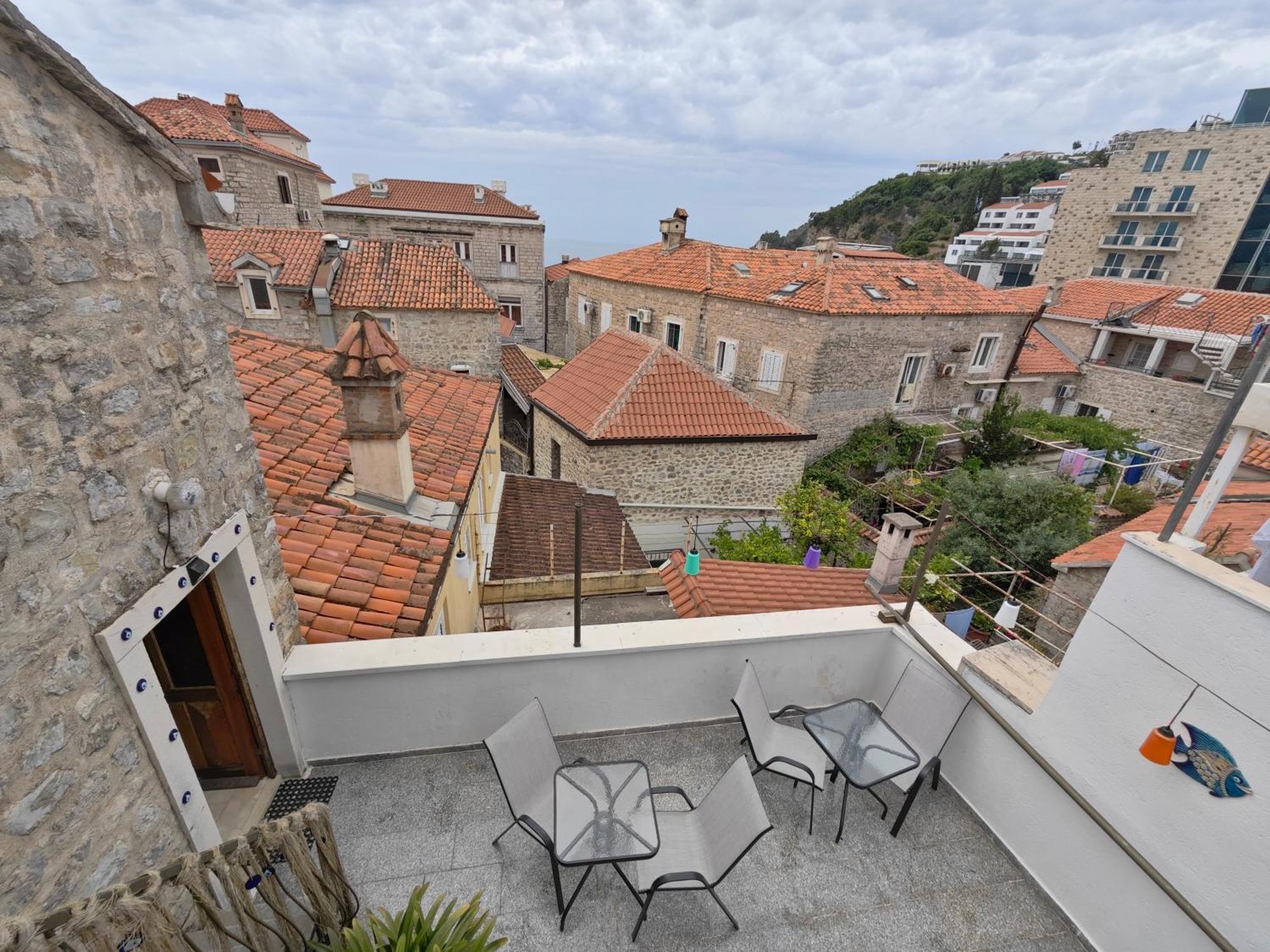 Beatrix Suites Budva Exterior foto